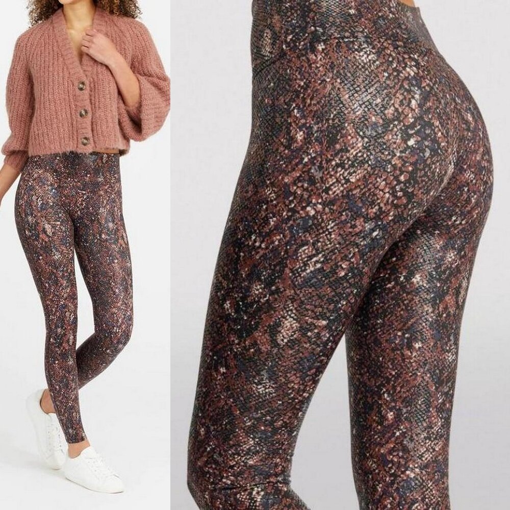 SPANX Snakeskin Print Leggings - Brown and Black fits more like a small.